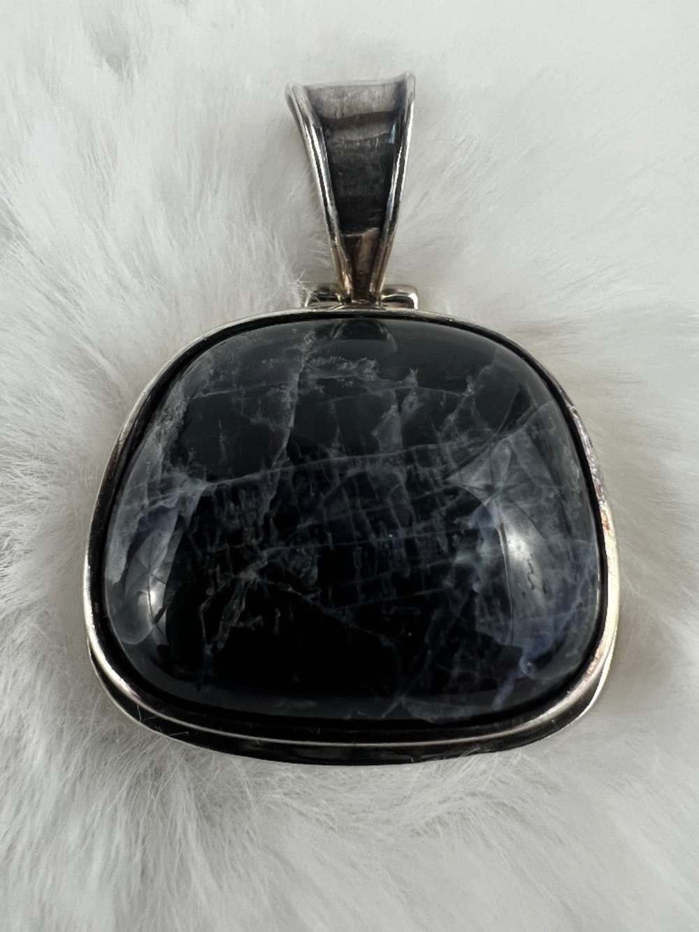 Vintage 925 Sterling Silver Pendant